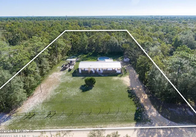 Homes for sale in Palatka, FL | 116 Earl Ave, Palatka, FL 32177 | MLS# 2153161