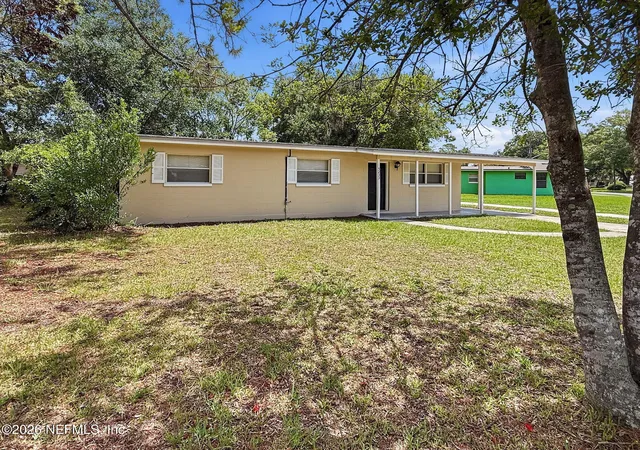 3rd image of 5233 Dallen Lea Dr, Jacksonville, FL 32208 | MLS# 2153507