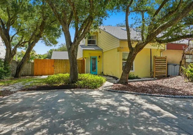 Photo 1 of Townhouse for sale at 3701 Windjammer Ln, Saint Augustine, FL 32084 | MLS# 2154198 | Listing updated on 2026-08-27