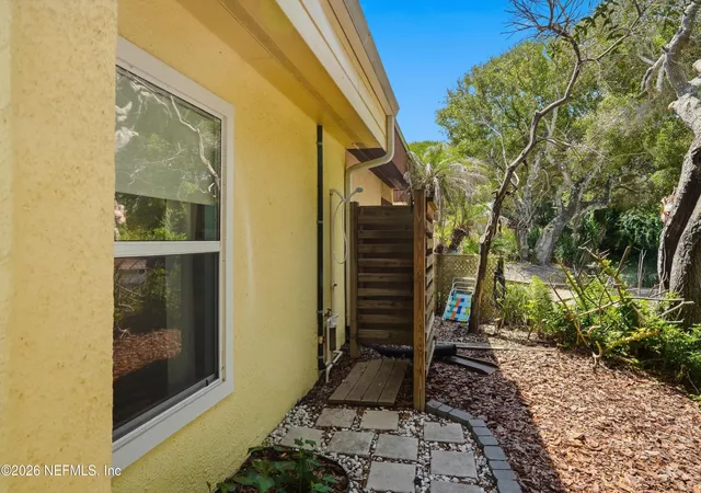 Photo 3 of Townhouse for sale at 3701 Windjammer Ln, Saint Augustine, FL 32084 | MLS# 2154198 | Listing updated on 2026-08-27
