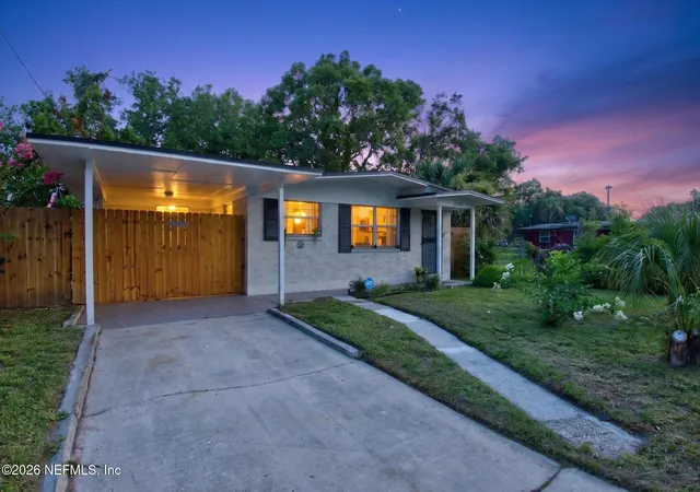 Photo 1 of Single family home for sale at 2328 W 10th Street, Jacksonville, FL 32209 | MLS# 2153298 | Listing updated on 2026-09-02