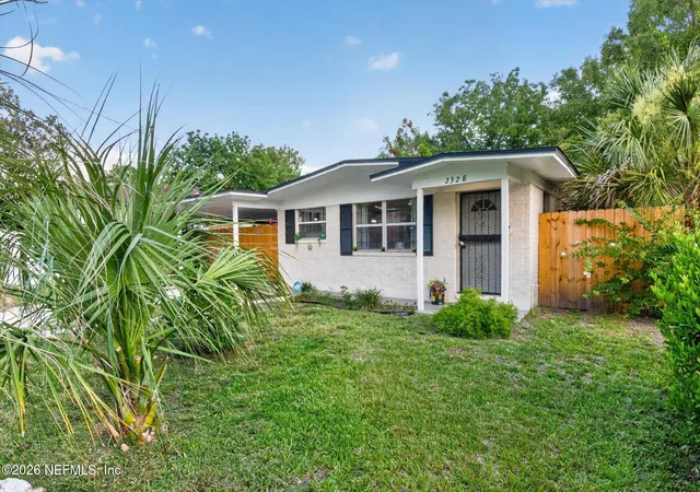 Photo 3 of Single family home for sale at 2328 W 10th Street, Jacksonville, FL 32209 | MLS# 2153298 | Listing updated on 2026-09-02