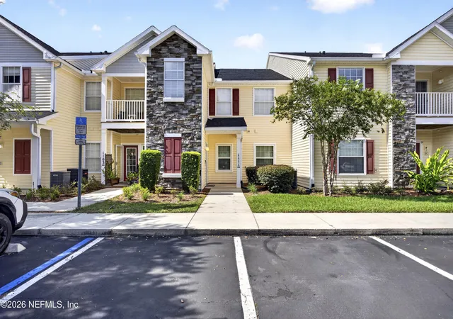 Homes for sale in Orange Park, FL | 575 Oakleaf Plantation Prkwy Pkwy #1111, Orange Park, FL 32065 | MLS# 2154169