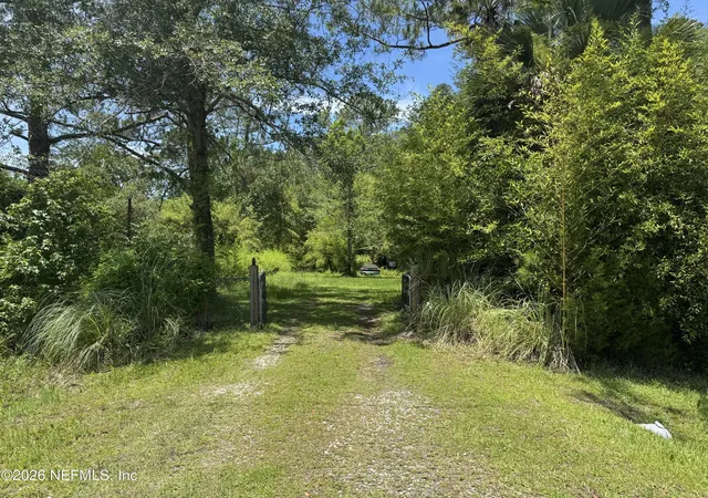 Photo 1 of Sale Pending at 54575 Vikki Rd, Callahan, FL 32011 | MLS# 2153387 | Listing updated on 2026-08-25