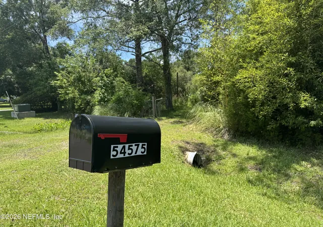 Photo 2 of Sale Pending at 54575 Vikki Rd, Callahan, FL 32011 | MLS# 2153387 | Listing updated on 2026-08-25