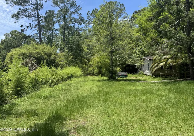 Photo 3 of Sale Pending at 54575 Vikki Rd, Callahan, FL 32011 | MLS# 2153387 | Listing updated on 2026-08-25