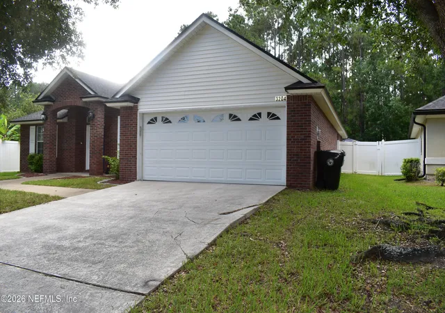 Photo 3 of Single family home for sale at 3204 Wandering Oaks Dr, Orange Park, FL 32065 | MLS# 2153410 | Listing updated on 2026-07-02
