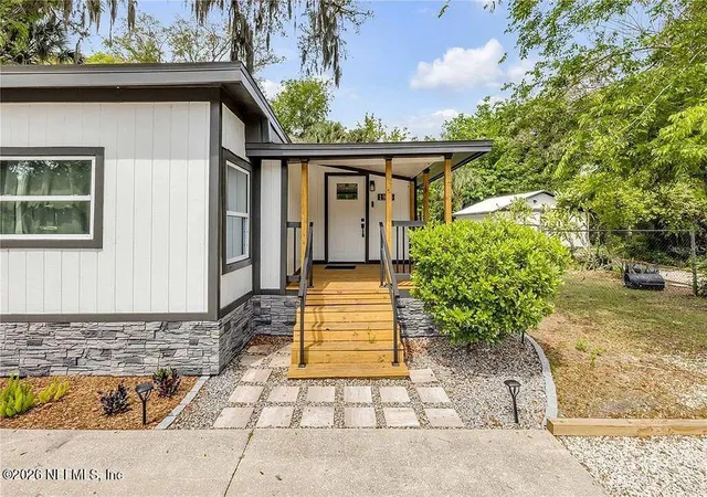 Homes for sale in New Smyrna Beach, FL | 1956 Pioneer Trl, New Smyrna Beach, FL 32168 | MLS# 2153920