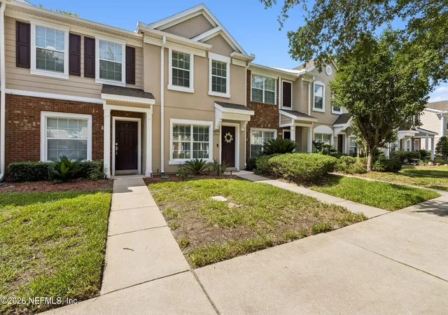 Photo 3 of Townhouse for sale at 6618 Arching Branch Cir, Jacksonville, FL 32258 | MLS# 2153603 | Listing updated on 2026-09-02