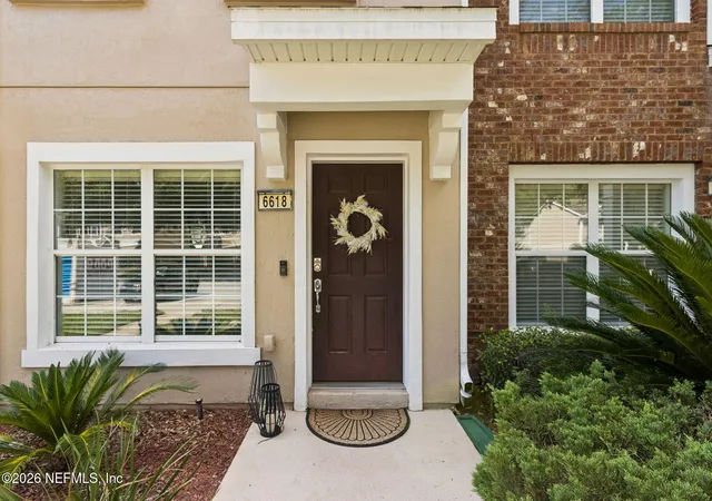 Photo 3 of Townhouse for sale at 6618 Arching Branch Cir, Jacksonville, FL 32258 | MLS# 2153603 | Listing updated on 2026-09-02