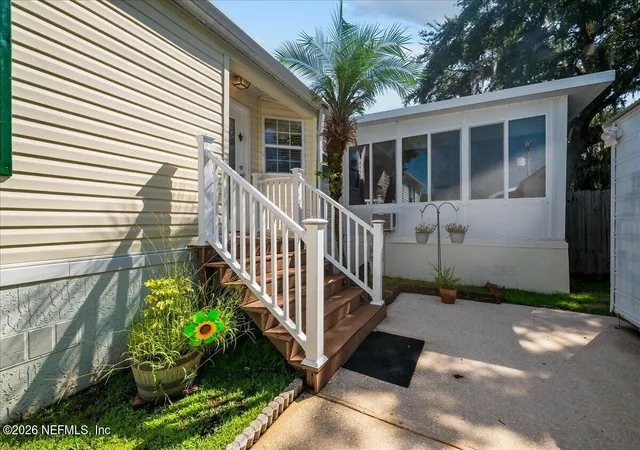 Homes for sale in Palatka, FL | 290 Tarpon Blvd, Palatka, FL 32177 | MLS# 2153689