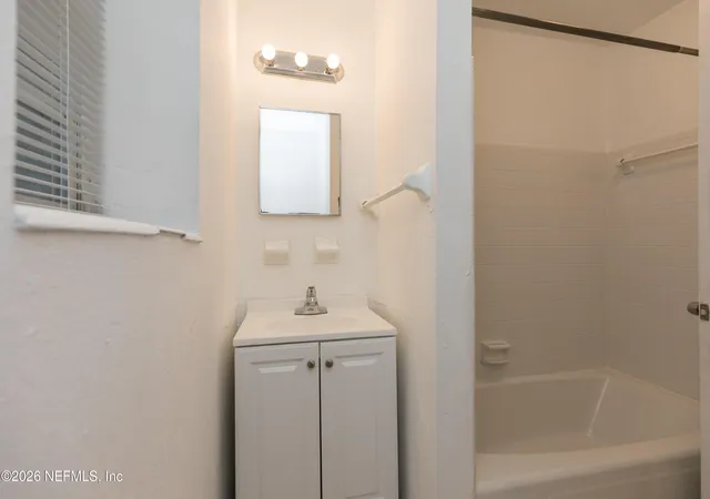 5th image of 7235 Ken Knight Dr, Jacksonville, FL 32209 | MLS# 2153595