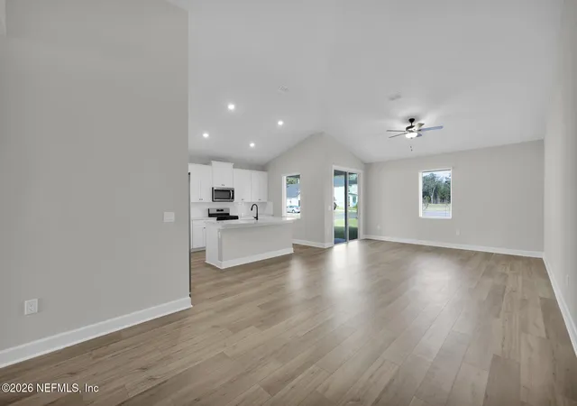 4th image of 2412 Pemrose Loop, Middleburg, FL 32068 | MLS# 2153590