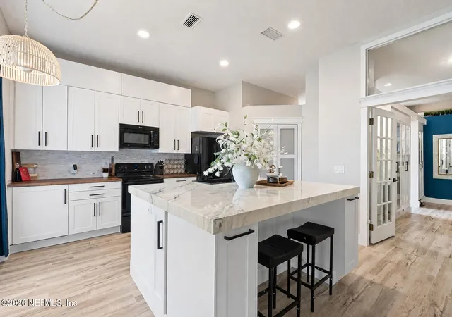Photo 3 of Single family home for sale at 2118 Birch Bark Ct E, Jacksonville, FL 32246 | MLS# 2153744 | Listing updated on 2026-08-30