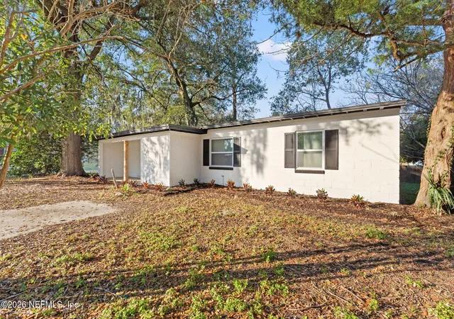 3rd image of 2341 Lake Lucina Dr, Jacksonville, FL 32211 | MLS# 2153633