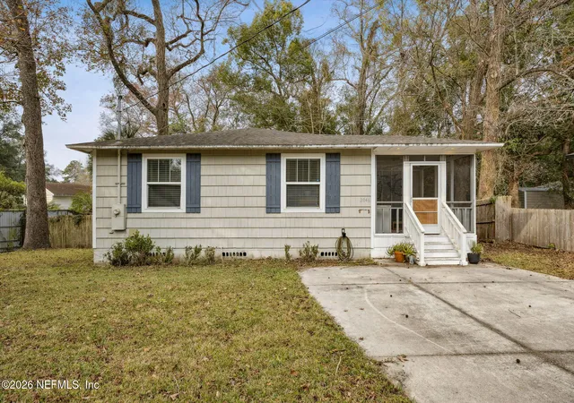 Photo 1 of Single family home for sale at 2846 Cherokee Cir W, Jacksonville, FL 32205 | MLS# 2153673 | Listing updated on 2026-08-27