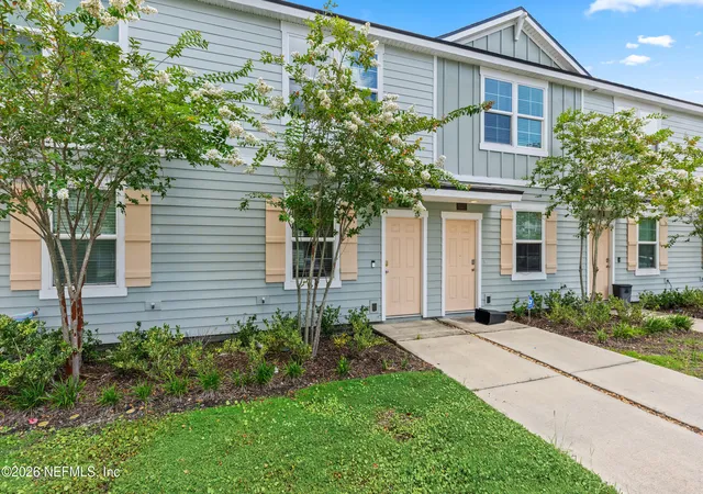 Photo 3 of Townhouse for sale at 8335 Asteroid St, Jacksonville, FL 32256 | MLS# 2154117 | Listing updated on 2026-09-10