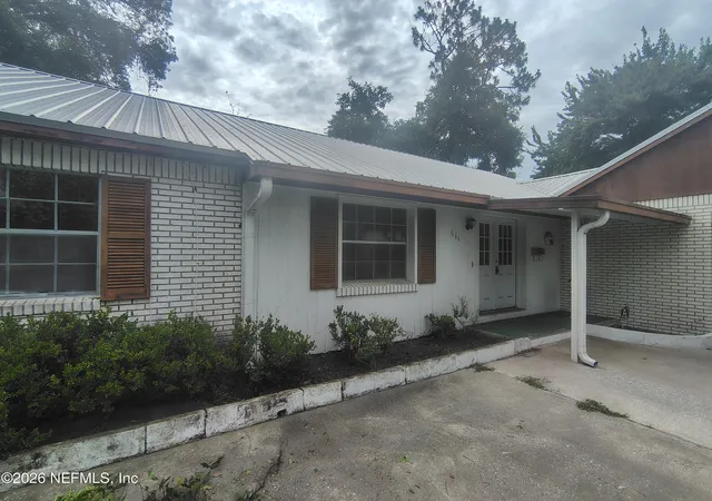 Homes for sale in Palatka, FL | 611 Moseley Ave, Palatka, FL 32177 | MLS# 2153754