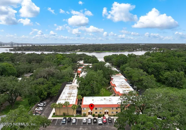Photo 3 of Condo for sale at 5811 Atlantic Blvd #25, Jacksonville, FL 32207 | MLS# 2153940 | Listing updated on 2026-09-13