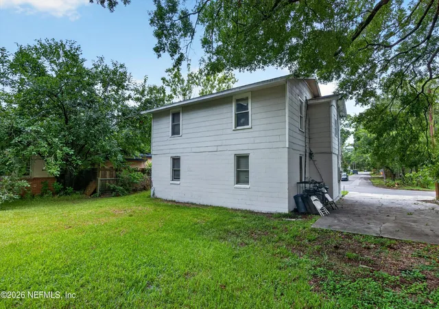 2nd image of 1811 Whitner St, Jacksonville, FL 32209