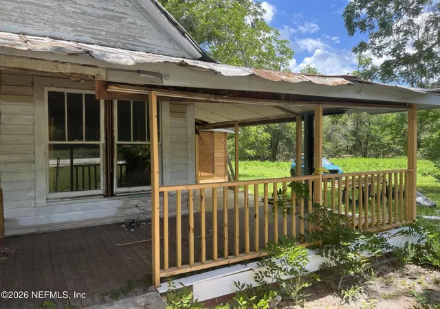 1st image of 10033 Sw County Road Dr, Starke, FL 32640 | MLS# 2153874