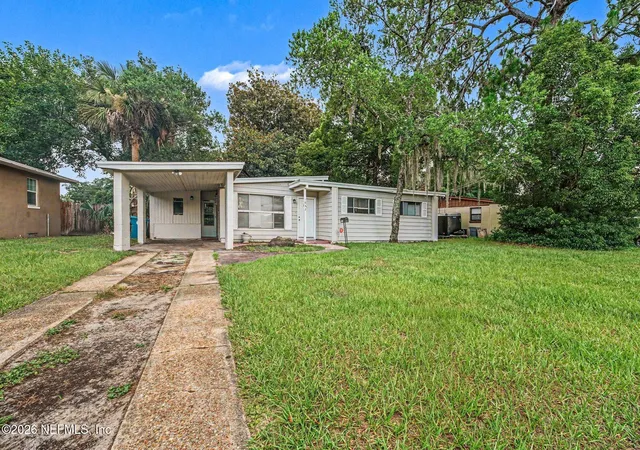 Photo 1 of Single family home for sale at 1933 Gamewell Rd, Jacksonville, FL 32211 | MLS# 2154881 | Listing updated on 2026-07-10