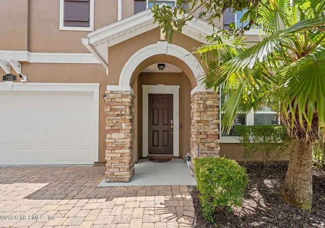 Photo 2 of Single family home for sale at 7155 Claremont Crk Dr, Jacksonville, FL 32222 | MLS# 2153913 | Listing updated on 2026-09-05