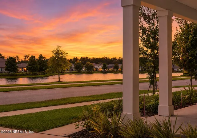 Photo 2 of Sale Pending at 13863 Holsinger Blvd, Jacksonville, FL 32256 | MLS# 2155089 | Listing updated on 2026-09-10