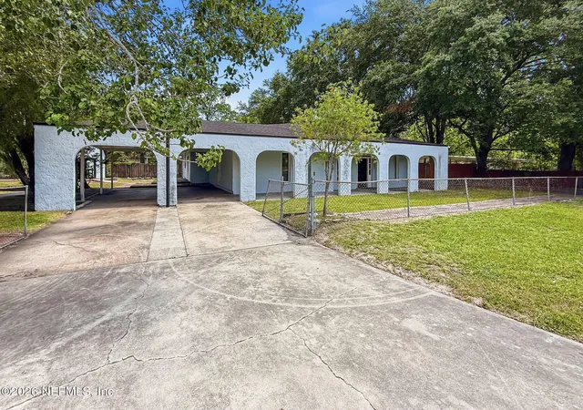 Photo 2 of Single family home for sale at 7999 Cecil St, Jacksonville, FL 32221 | MLS# 2154029 | Listing updated on 2026-09-01