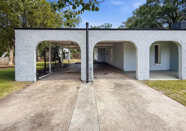 Photo 3 of Single family home for sale at 7999 Cecil St, Jacksonville, FL 32221 | MLS# 2154029 | Listing updated on 2026-09-01