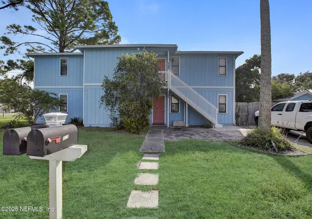 Photo 1 of Multi family home for sale at 725 7th Avenue S, Jacksonville Beach, FL 32250 | MLS# 2154098 | Listing updated on 2026-07-20