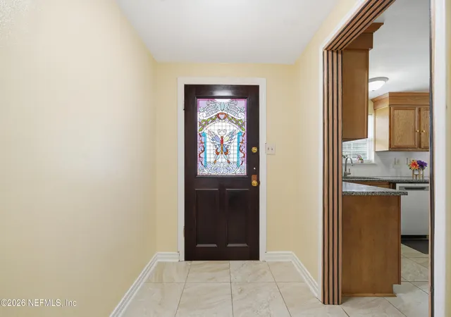 Photo 3 of Single family home for sale at 5162 Spring Glen Rd, Jacksonville, FL 32207 | MLS# 2154075 | Listing updated on 2026-08-02