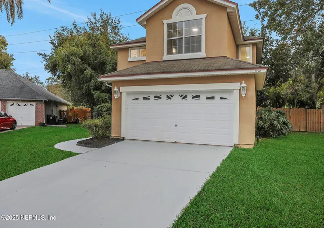 2nd image of 1998 Lenox Ct, Middleburg, FL 32068 | MLS# 2154040