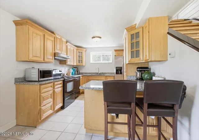 4th image of 5806 Pickettville Rd, Jacksonville, FL 32254 | MLS# 2154114
