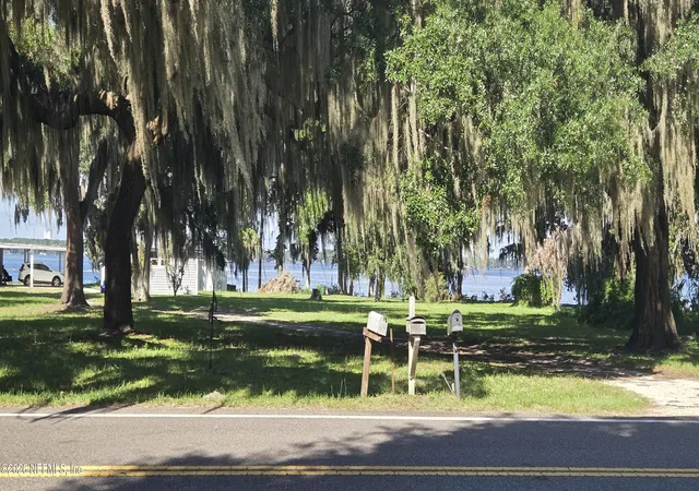 Homes for sale in Elkton, FL | 1620 County Road 13 S, Elkton, FL 32033 | MLS# 2154087