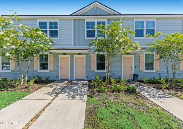 Photo 2 of Townhouse for sale at 8337 Asteroid St, Jacksonville, FL 32256 | MLS# 2154435 | Listing updated on 2026-09-11
