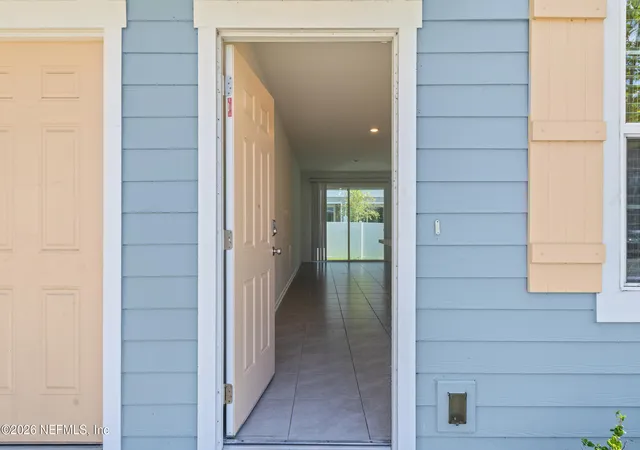 Photo 3 of Townhouse for sale at 8337 Asteroid St, Jacksonville, FL 32256 | MLS# 2154435 | Listing updated on 2026-09-11