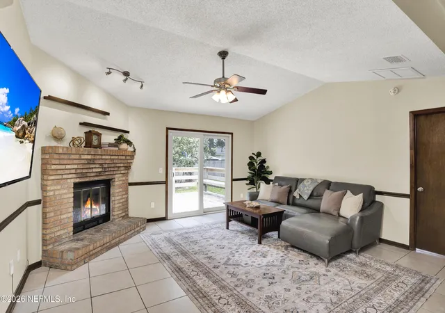 3rd image of 12521 Kedlestone Ct E, Jacksonville, FL 32225 | MLS# 2161460