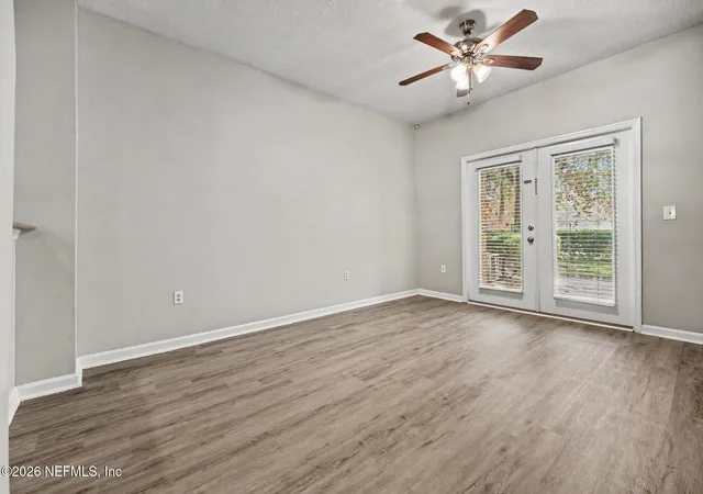 Photo 4 of Townhouse for sale at 1517 Fieldview Dr, Jacksonville, FL 32225 | MLS# 2154337 | Listing updated on 2026-09-18