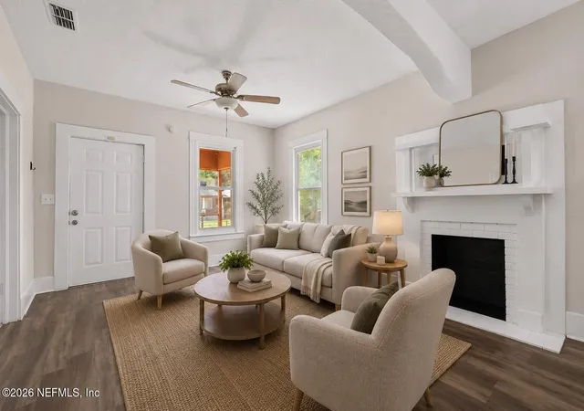 Photo 3 of Single family home for sale at 4003 Walnut St, Jacksonville, FL 32206 | MLS# 2154260 | Listing updated on 2026-09-15
