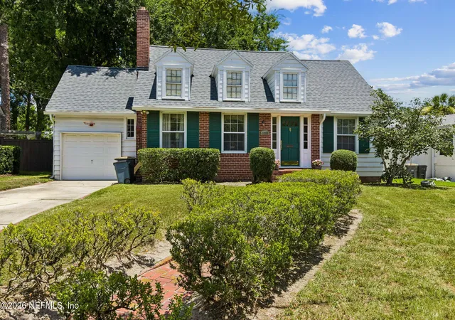 Photo 2 of Single family home for sale at 1729 Dogwood Pl, Jacksonville, FL 32210 | MLS# 2154716 | Listing updated on 2026-10-02