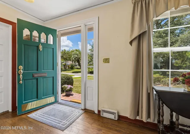 Photo 3 of Single family home for sale at 1729 Dogwood Pl, Jacksonville, FL 32210 | MLS# 2154716 | Listing updated on 2026-10-02