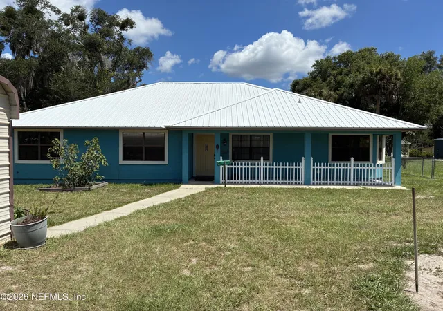 Photo 3 of Single family home for sale at 254 Old Woods Rd, Interlachen, FL 32148 | MLS# 2154386 | Listing updated on 2026-09-15
