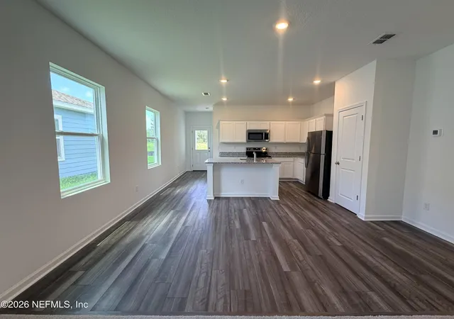 Photo 3 of Single family home for sale at 15 Sparrow St, Palm Coast, FL 32164 | MLS# 2162555 | Listing updated on 2026-10-15