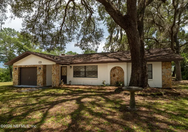 2nd image of 121 Serena Cir, Melrose, FL 32666 | MLS# 2154364