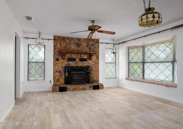 4th image of 121 Serena Cir, Melrose, FL 32666 | MLS# 2154364