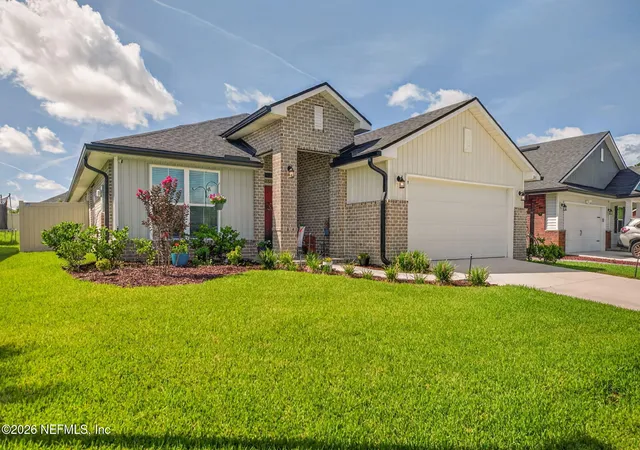Homes for sale in Green Cove Springs, FL | 3145 Laurel Springs Dr, Green Cove Springs, FL 32043 | MLS# 2154462