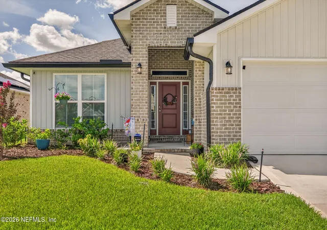 Homes for sale in Green Cove Springs, FL | 3145 Laurel Springs Dr, Green Cove Springs, FL 32043 | MLS# 2154462