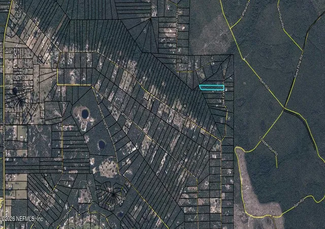 2nd image of 4235 Oak Forest Ln, Keystone Heights, FL 32656 | MLS# 2154472