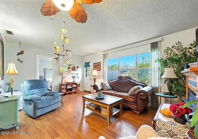 Photo 2 of Sale Pending at 708 N Chapel St, Bunnell, FL 32110 | MLS# 2154404 | Listing updated on 2026-08-29
